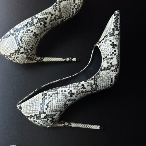 Steve Madden Black and White Snakeskin Heels - Picture 9 of 9